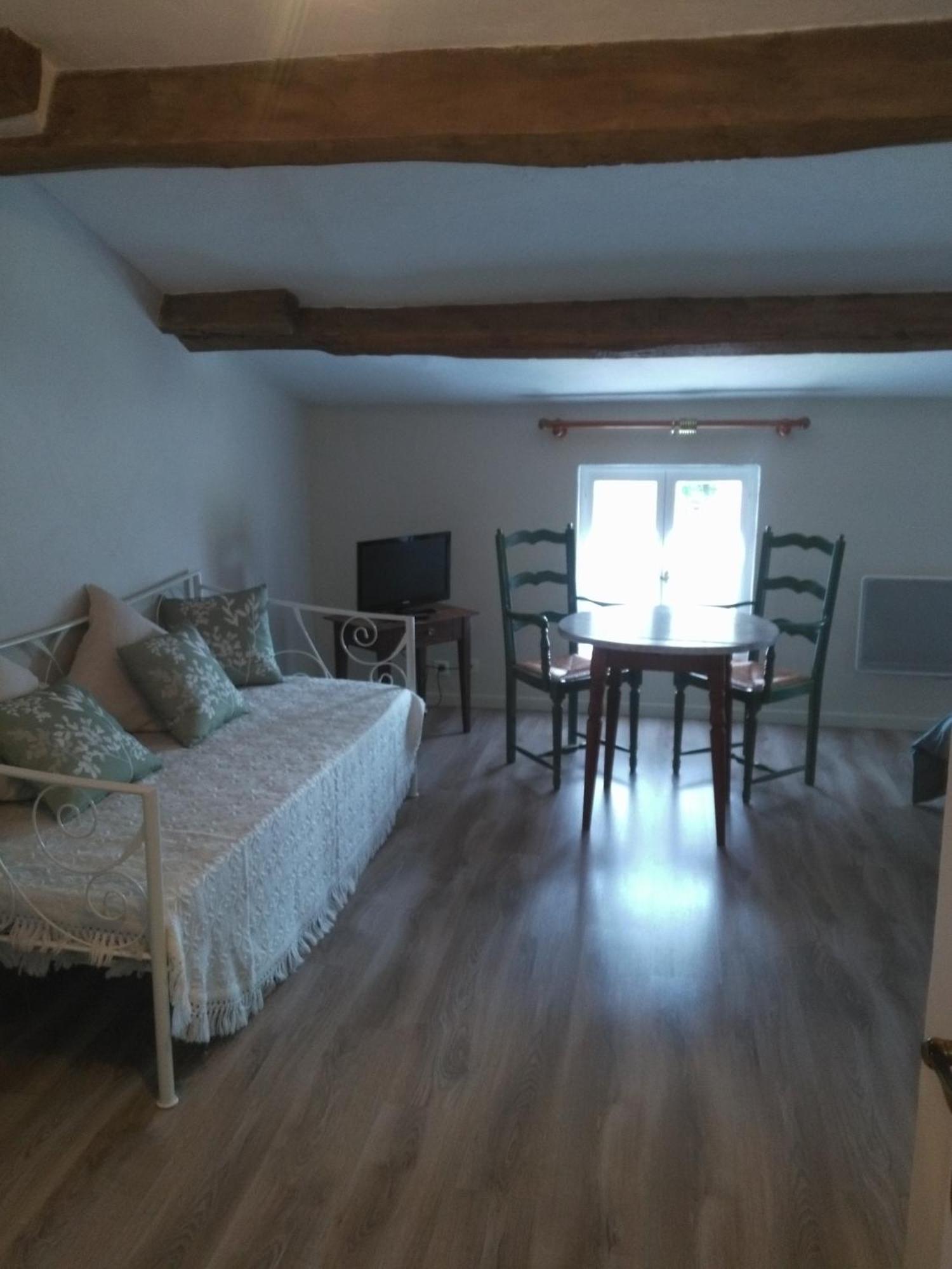 Maison D'Hotes La Chabanaise - Marais Poitevin Cramchaban Zimmer foto